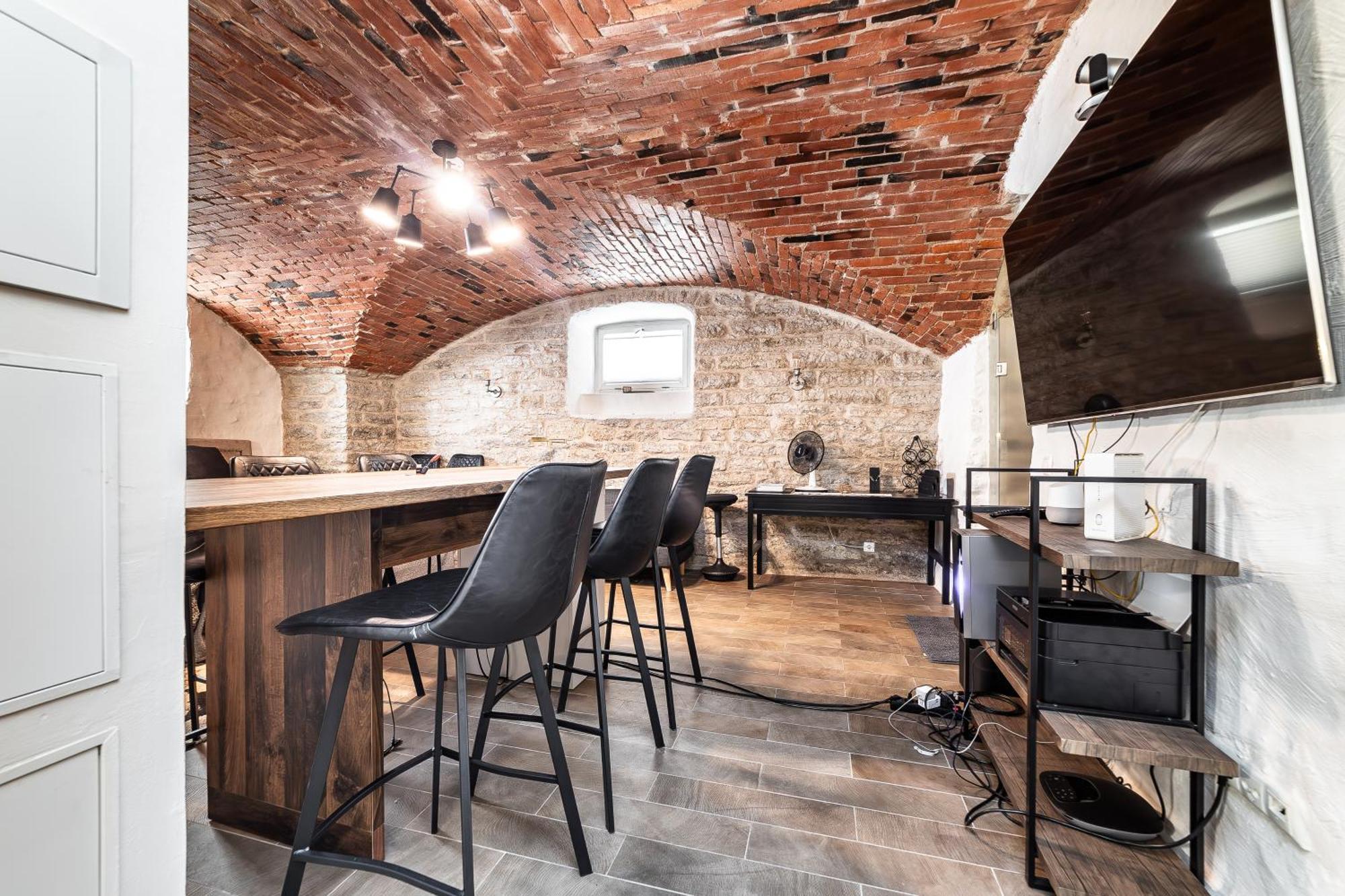 Historical & Modern Business With Sauna @kadriorg Tallinn