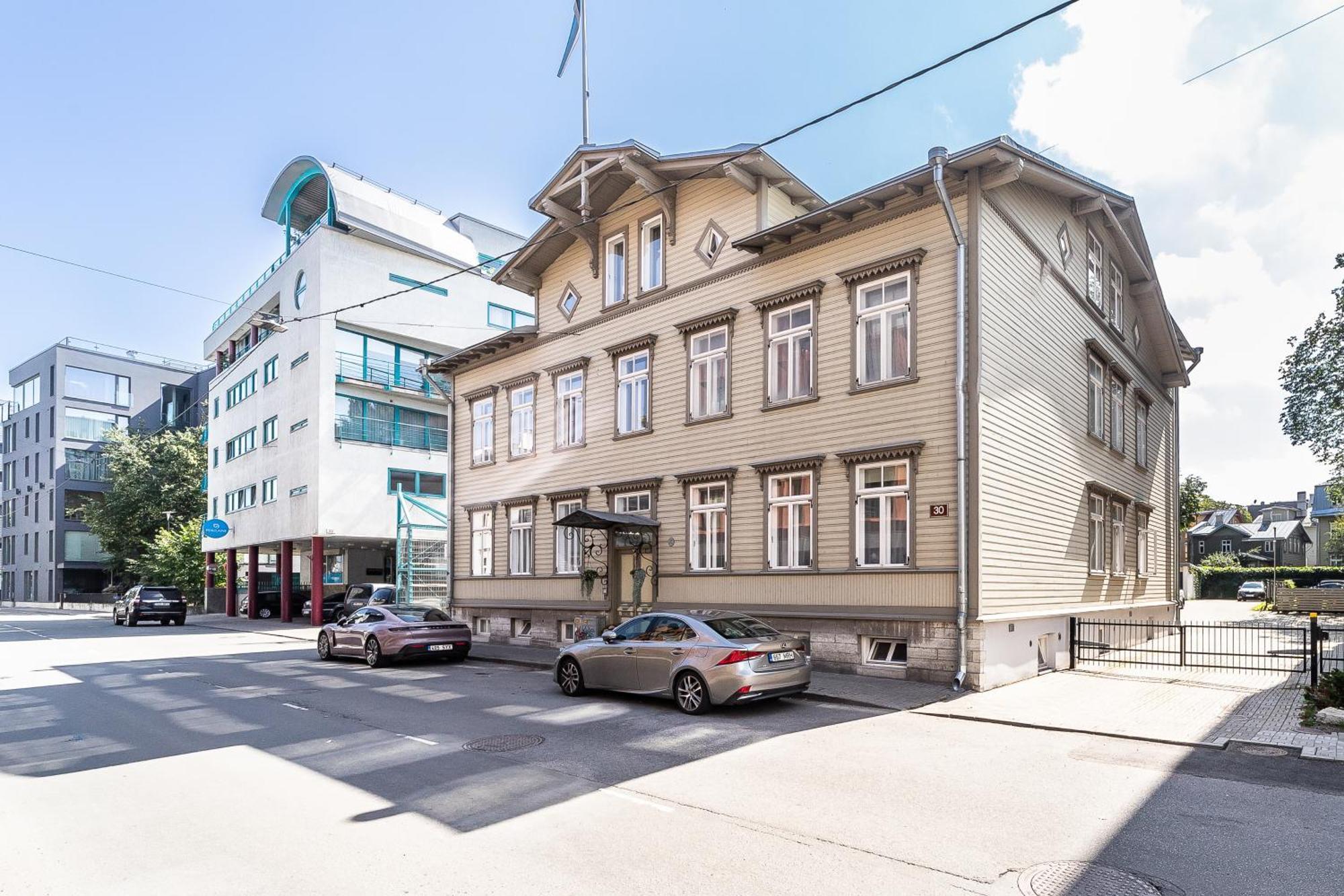 Apartment Historical & Modern Business With Sauna @kadriorg