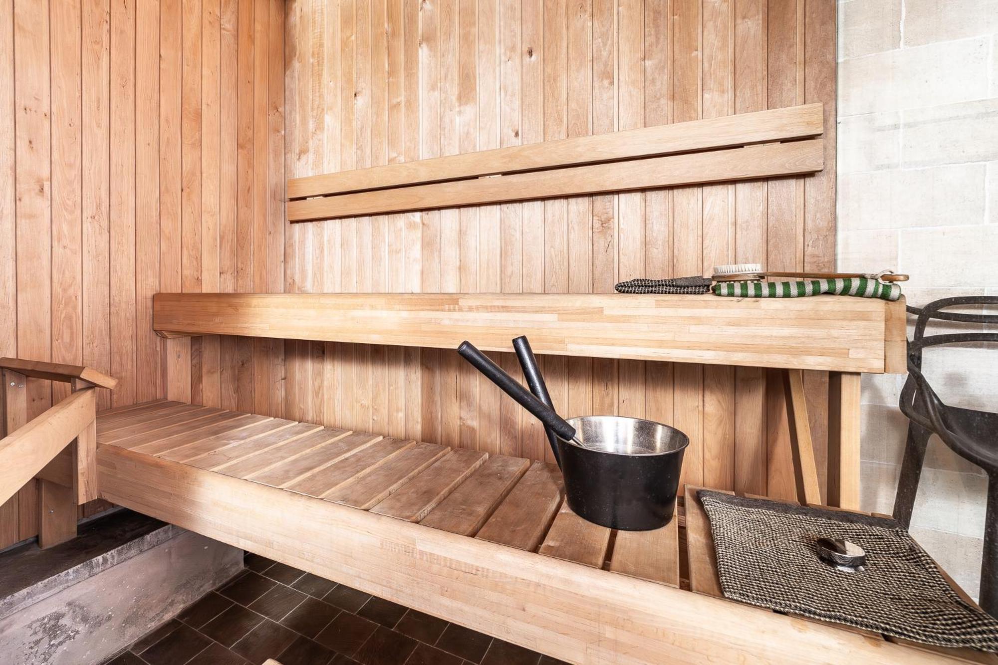 Historical & Modern Business With Sauna @kadriorg